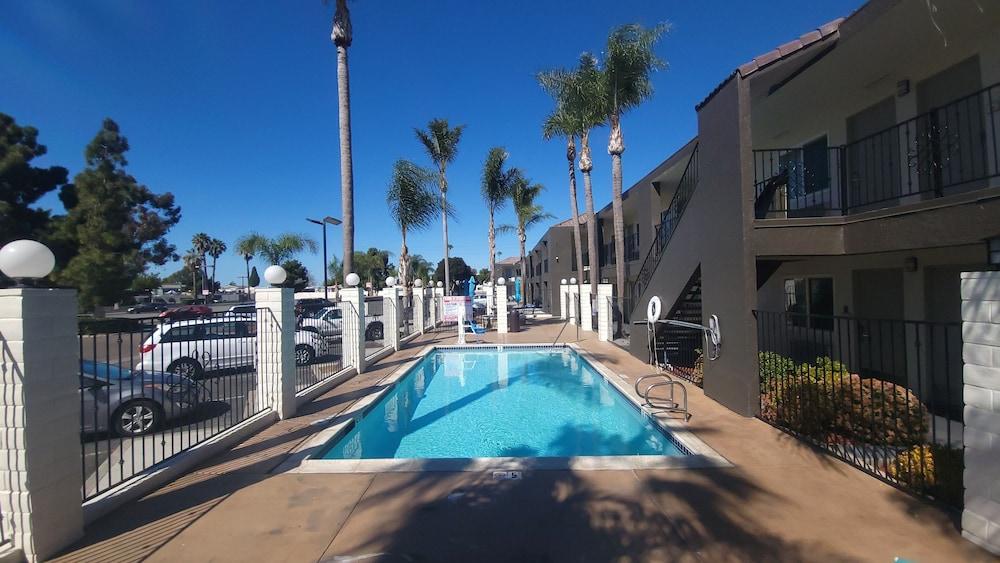 Surestay Hotel By Best Western Chula Vista San Diego Bay מראה חיצוני תמונה